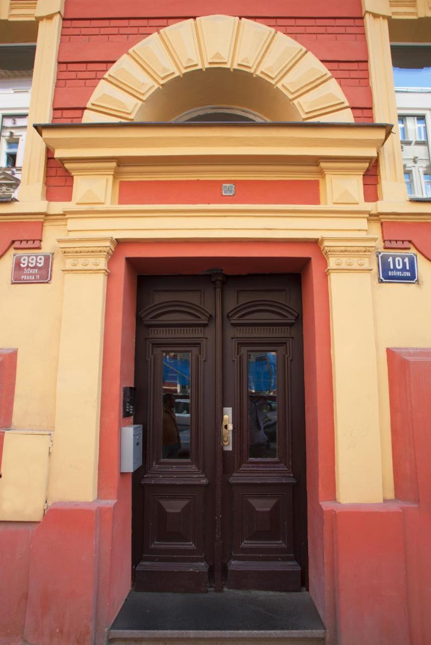 Churchill Apartments Prague Extérieur photo